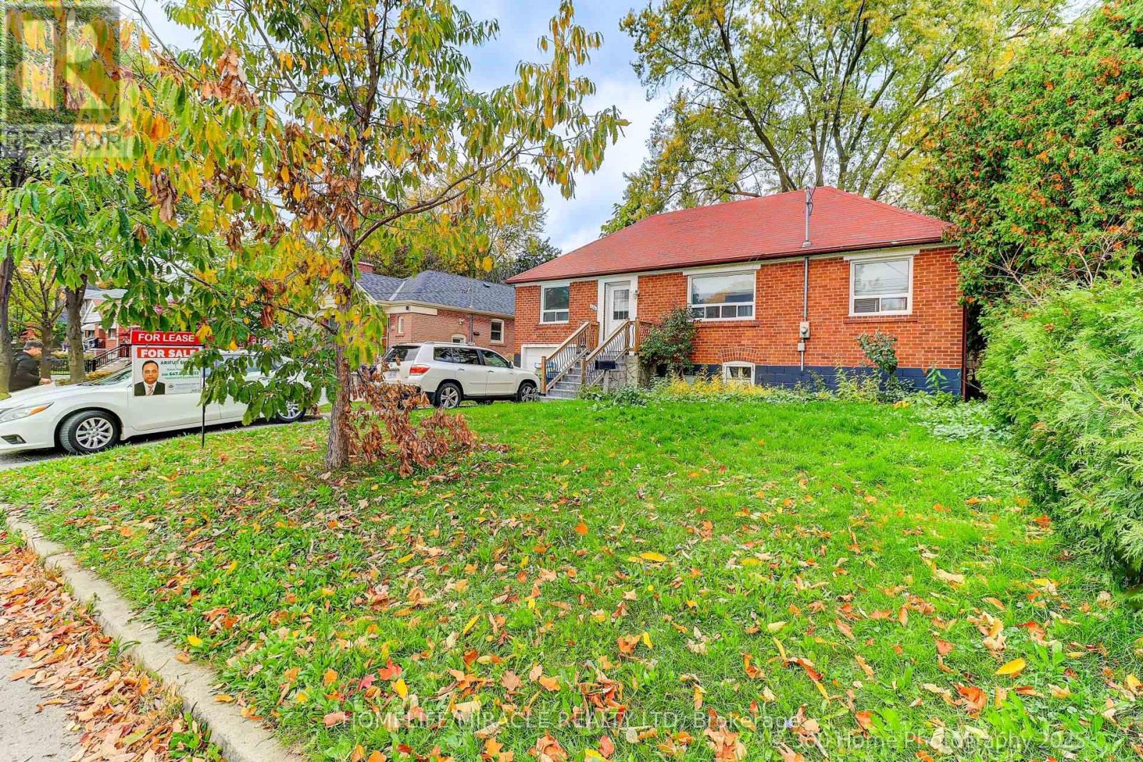106 Johnston Avenue, Toronto, Ontario  M2N 1H2 - Photo 26 - C12477091