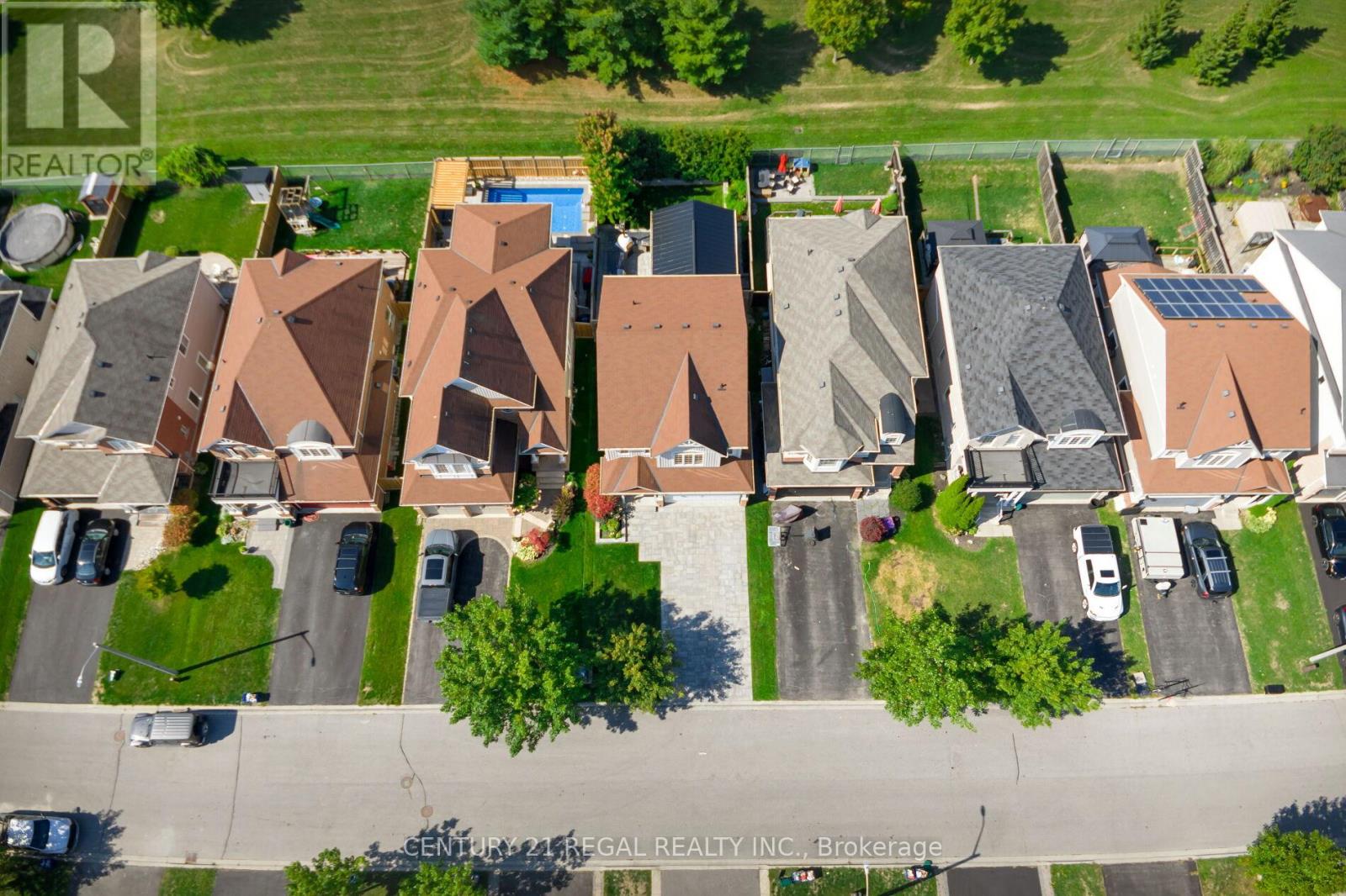 1254 Meath Drive, Oshawa, Ontario  L1K 0M7 - Photo 3 - E12477060