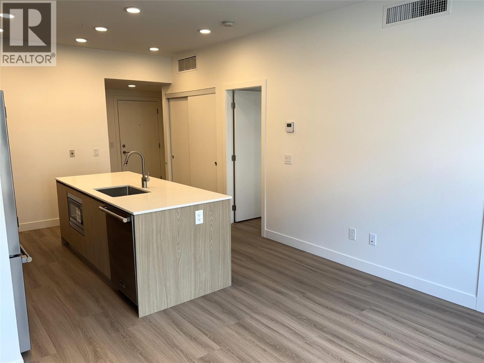 2750 Olalla Road Unit# 303 West Kelowna Photo 5 2750 Olalla Road Unit# 303 West Kelowna Photo 5