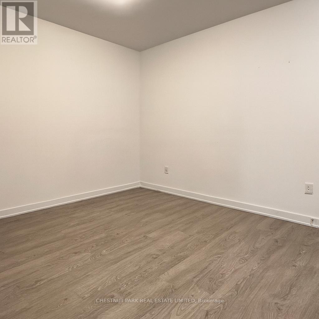 308 - 120 Eagle Rock Way, Vaughan, Ontario  L6A 5C9 - Photo 5 - N12476960