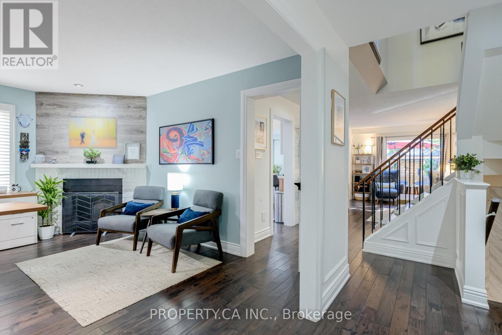 23 Gilmore Crescent, Vaughan, Ontario  L4J 2Z9 - Photo 4 - N12477028
