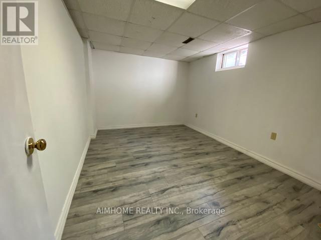 53 Spring Gate Boulevard, Vaughan, Ontario  L4J 3C9 - Photo 7 - N12477040