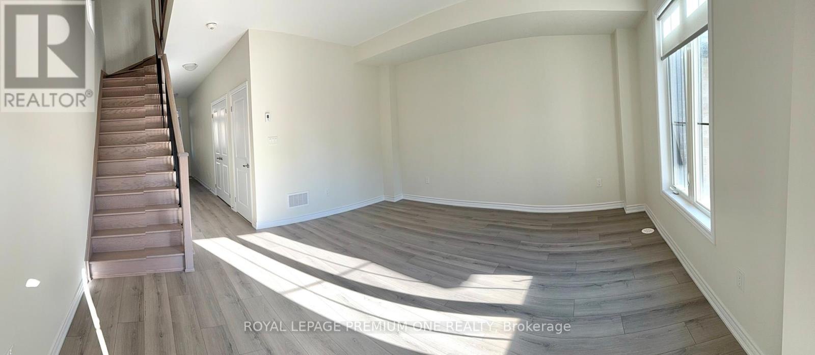 15 Verbana Street, East Gwillimbury, Ontario  L9N 0T6 - Photo 12 - N12477070