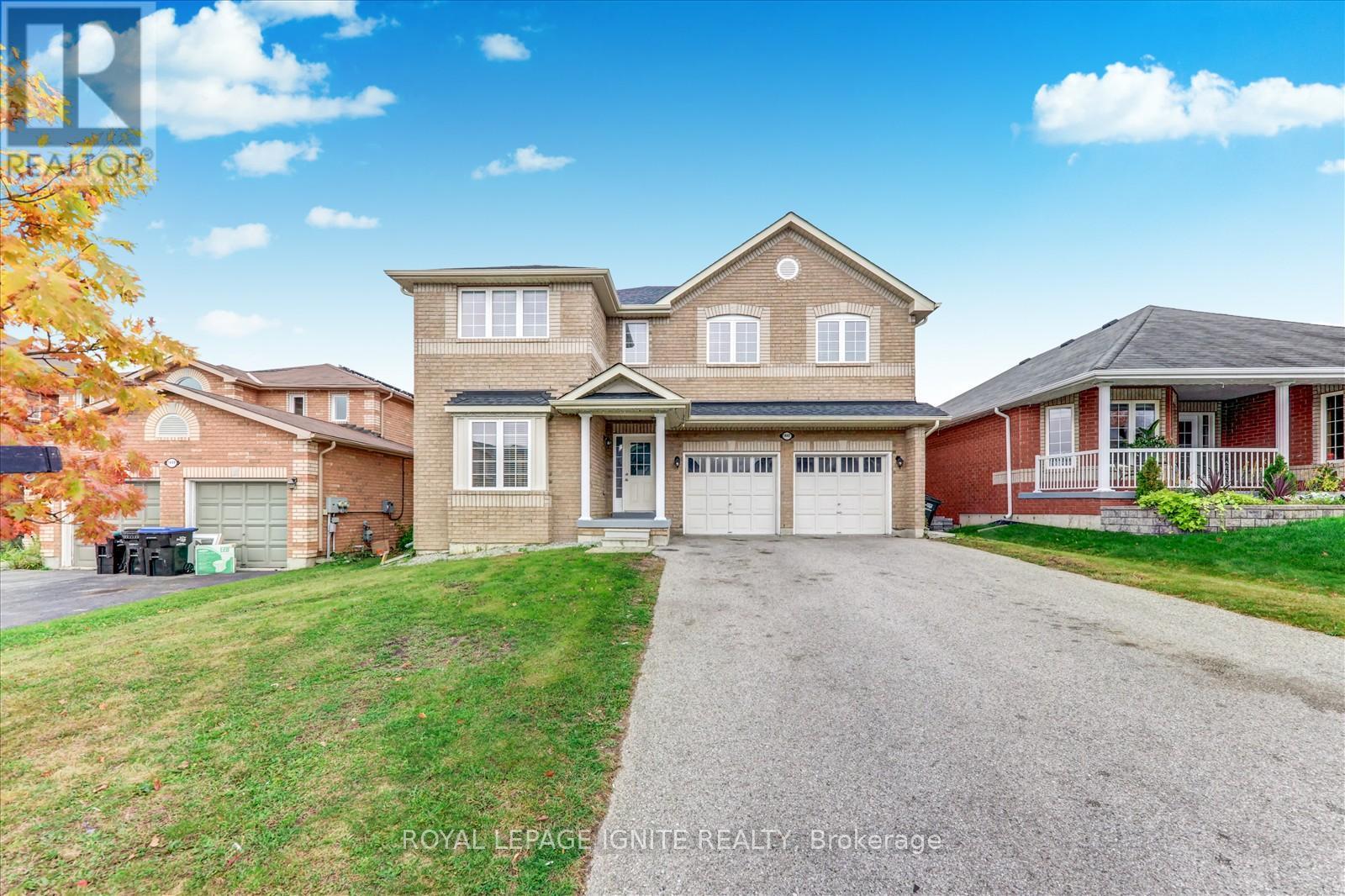 1447 Bassingthwaite Court, Innisfil, Ontario  L9S 0E1 - Photo 3 - N12477090