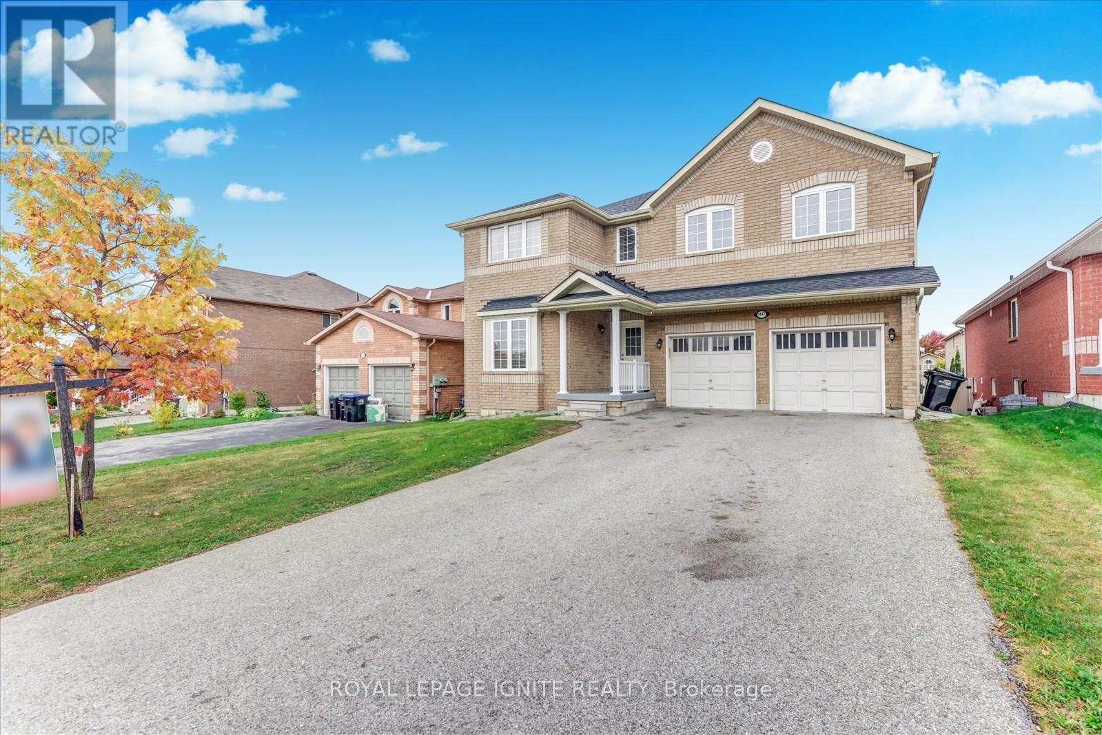 1447 Bassingthwaite Court, Innisfil, Ontario  L9S 0E1 - Photo 4 - N12477090
