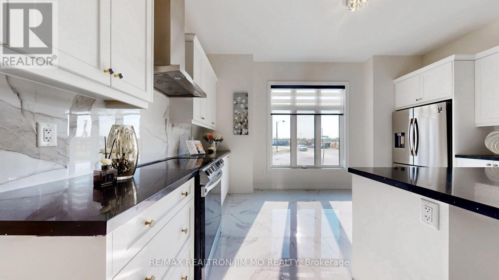 578 Baker Hill Boulevard, Whitchurch-Stouffville, Ontario  L4A 0T8 - Photo 20 - N12477108