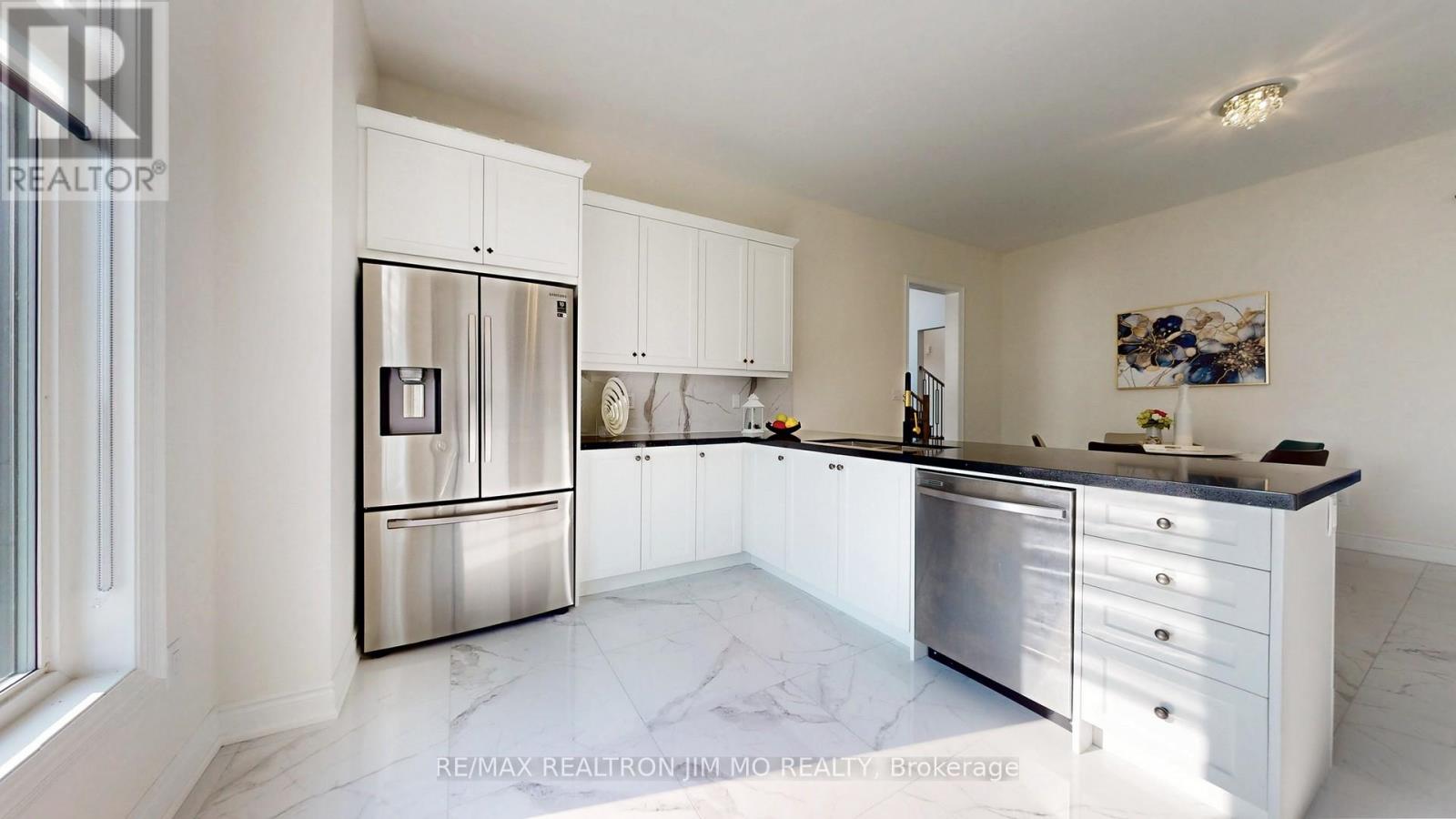 578 Baker Hill Boulevard, Whitchurch-Stouffville, Ontario  L4A 0T8 - Photo 23 - N12477108