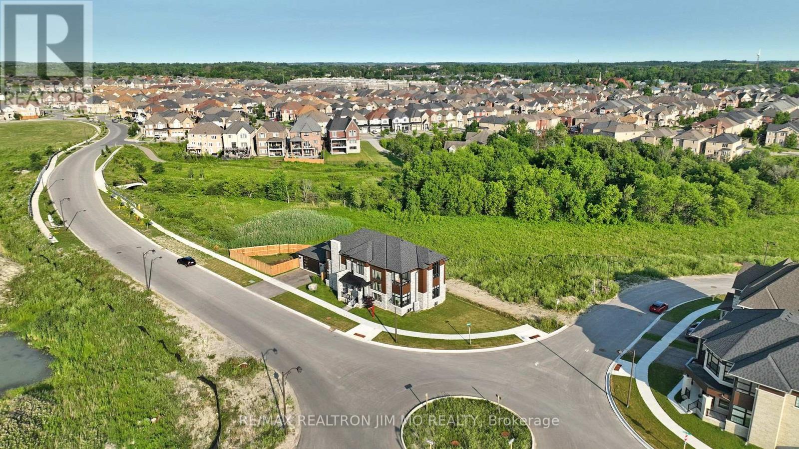 578 Baker Hill Boulevard, Whitchurch-Stouffville, Ontario  L4A 0T8 - Photo 4 - N12477108