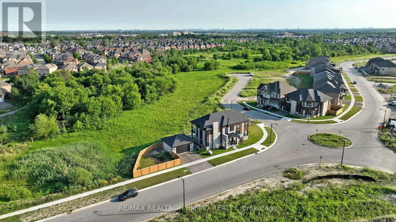 578 Baker Hill Boulevard, Whitchurch-Stouffville, Ontario  L4A 0T8 - Photo 5 - N12477108