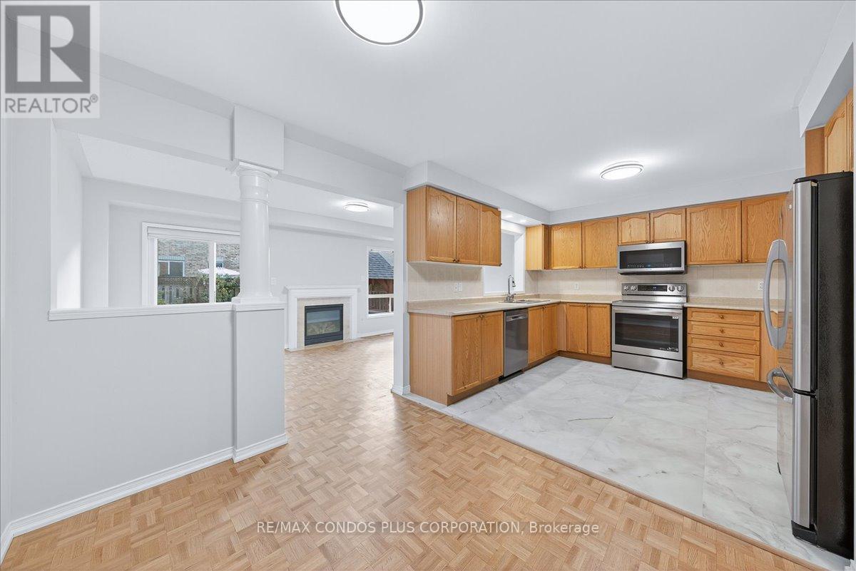 289 Deepsprings Crescent, Vaughan, Ontario  L6A 3L6 - Photo 12 - N12477115