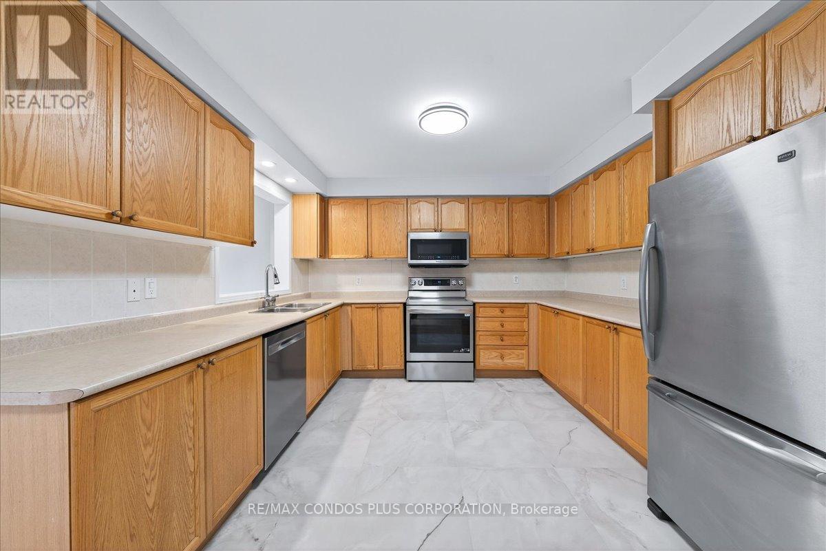 289 Deepsprings Crescent, Vaughan, Ontario  L6A 3L6 - Photo 13 - N12477115