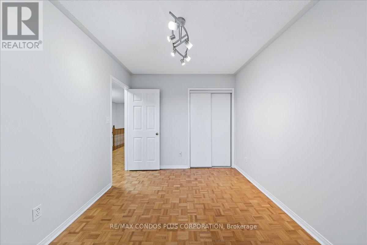 289 Deepsprings Crescent, Vaughan, Ontario  L6A 3L6 - Photo 34 - N12477115