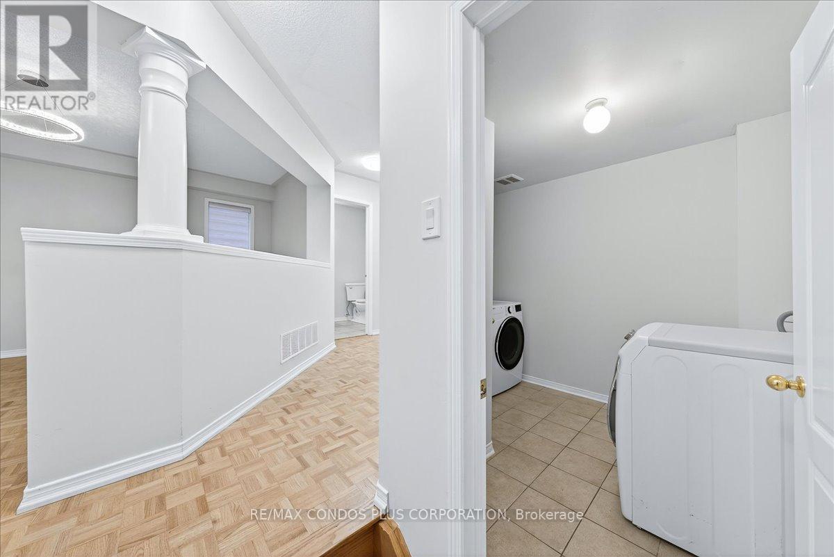 289 Deepsprings Crescent, Vaughan, Ontario  L6A 3L6 - Photo 35 - N12477115