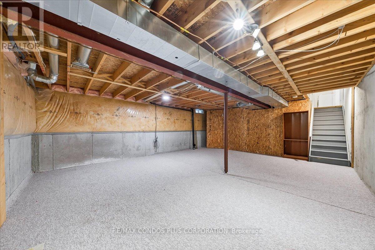 289 Deepsprings Crescent, Vaughan, Ontario  L6A 3L6 - Photo 36 - N12477115