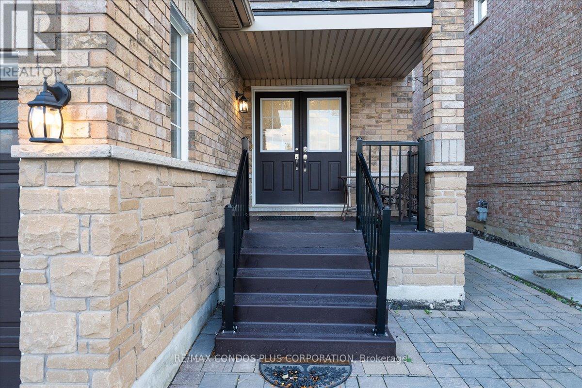 289 Deepsprings Crescent, Vaughan, Ontario  L6A 3L6 - Photo 5 - N12477115