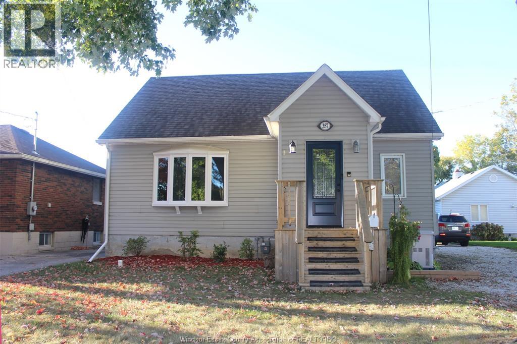 357 Park Avenue West, Chatham, Ontario  N7M 1W6 - Photo 1 - 25026799