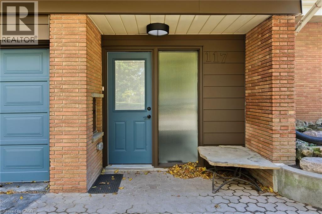 117 Little John Road, Hamilton, Ontario  L9H 4H2 - Photo 5 - 40780380