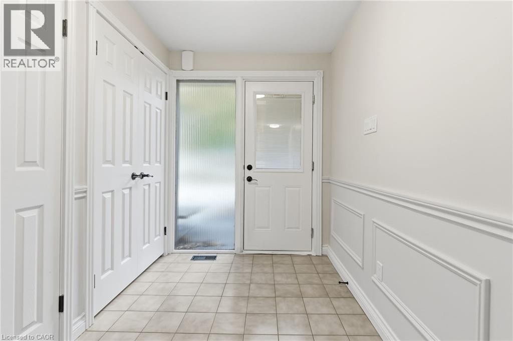 117 Little John Road, Hamilton, Ontario  L9H 4H2 - Photo 6 - 40780380