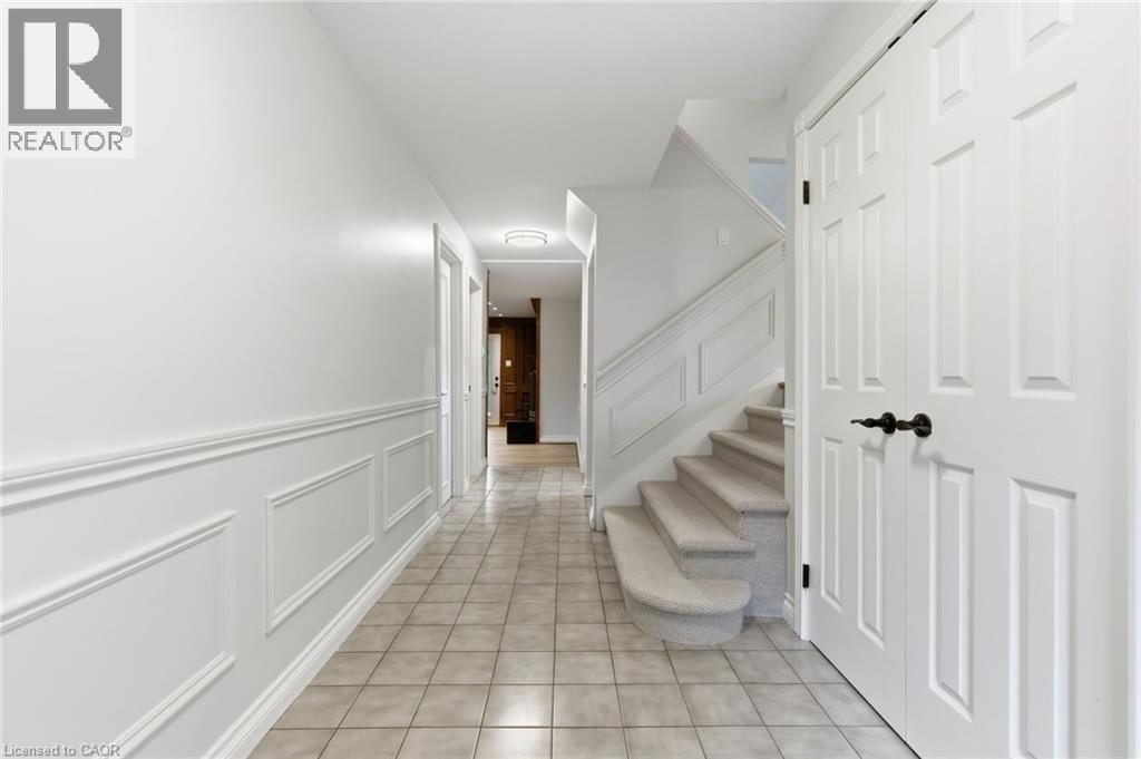 117 Little John Road, Hamilton, Ontario  L9H 4H2 - Photo 7 - 40780380