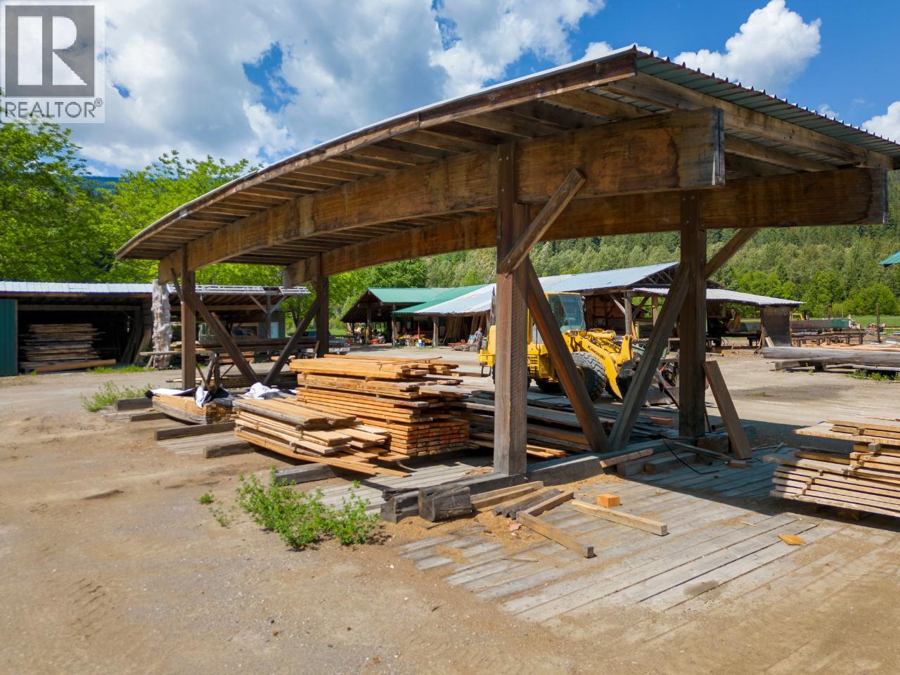 209 Lardeau River Road, Meadow Creek, British Columbia  V0G 1N0 - Photo 16 - 10366531