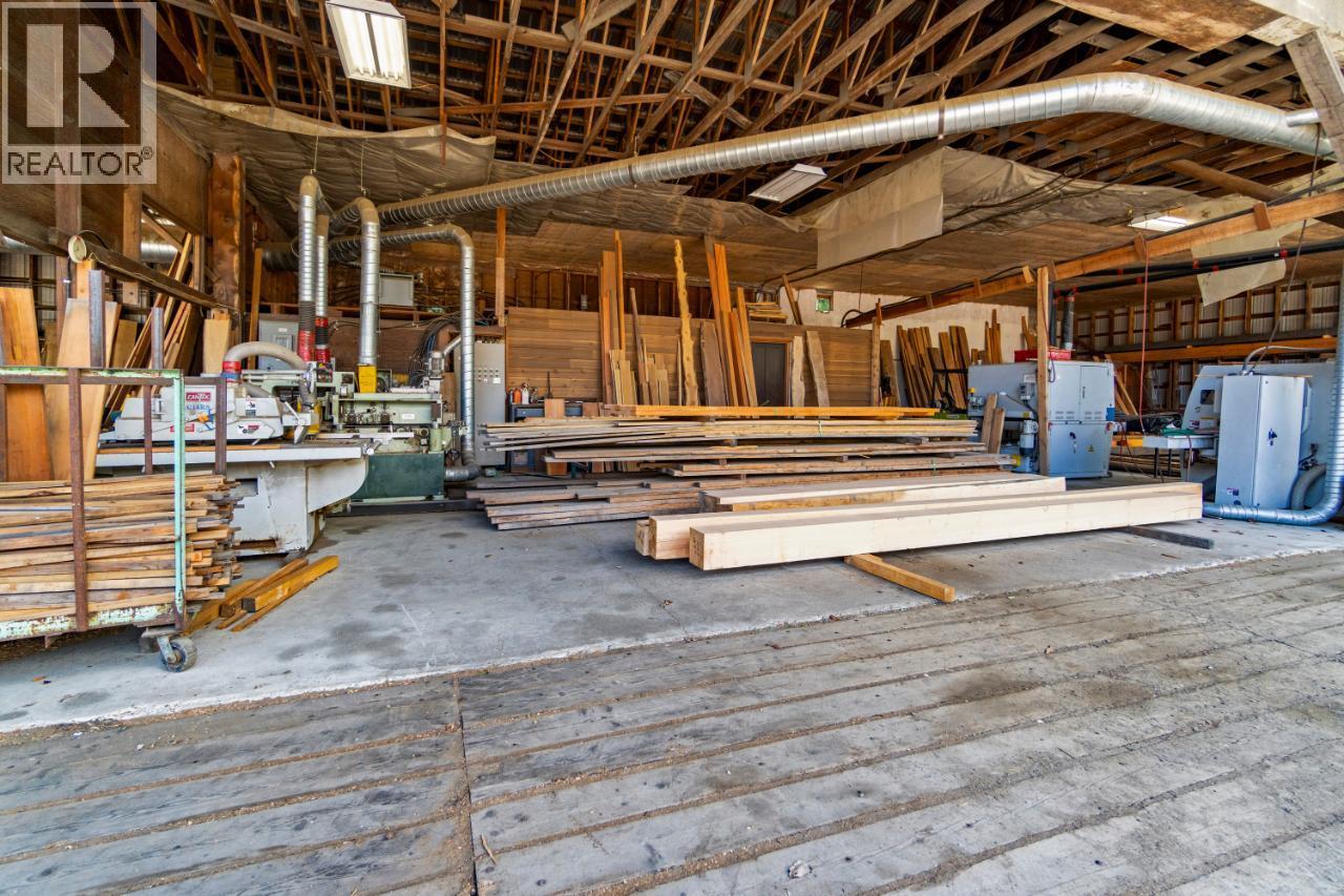 209 Lardeau River Road, Meadow Creek, British Columbia  V0G 1N0 - Photo 26 - 10366531