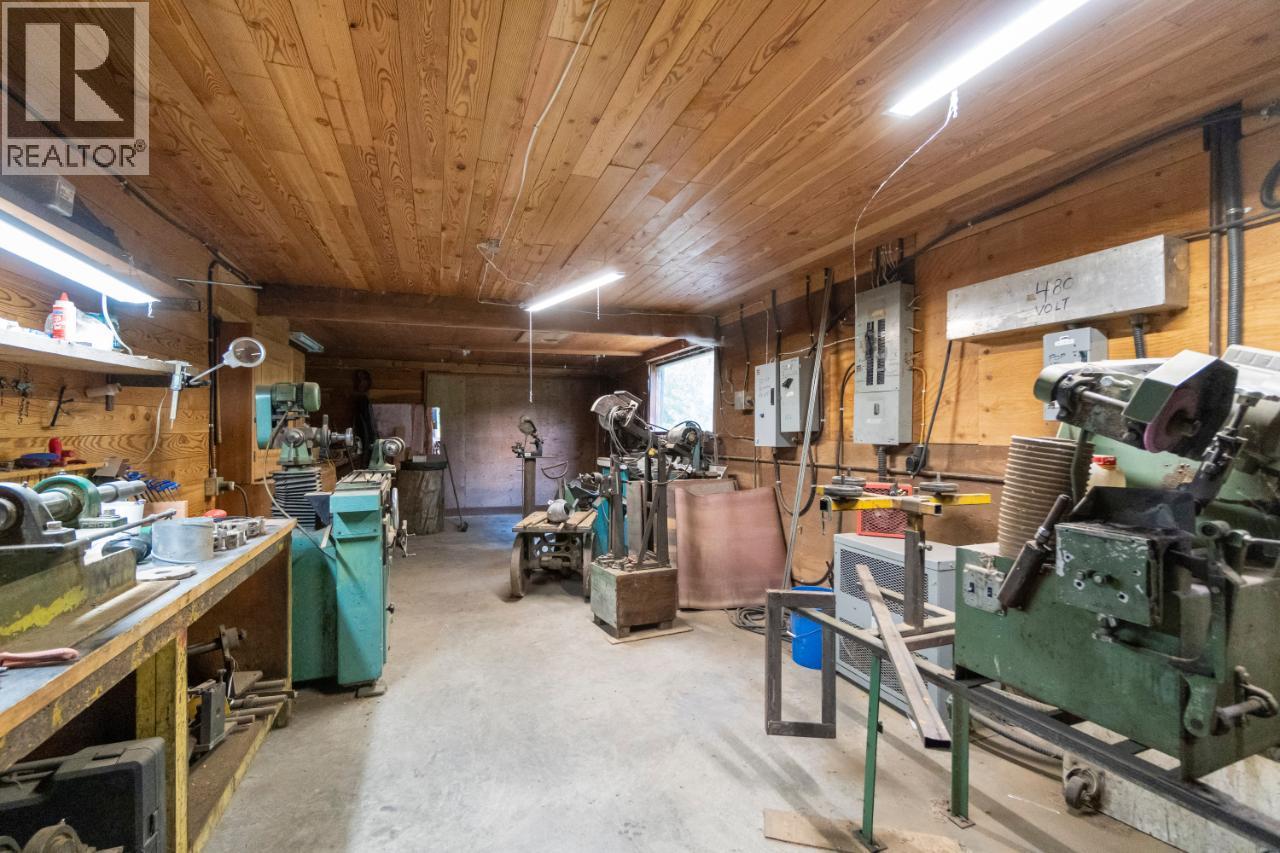 209 Lardeau River Road, Meadow Creek, British Columbia  V0G 1N0 - Photo 29 - 10366531