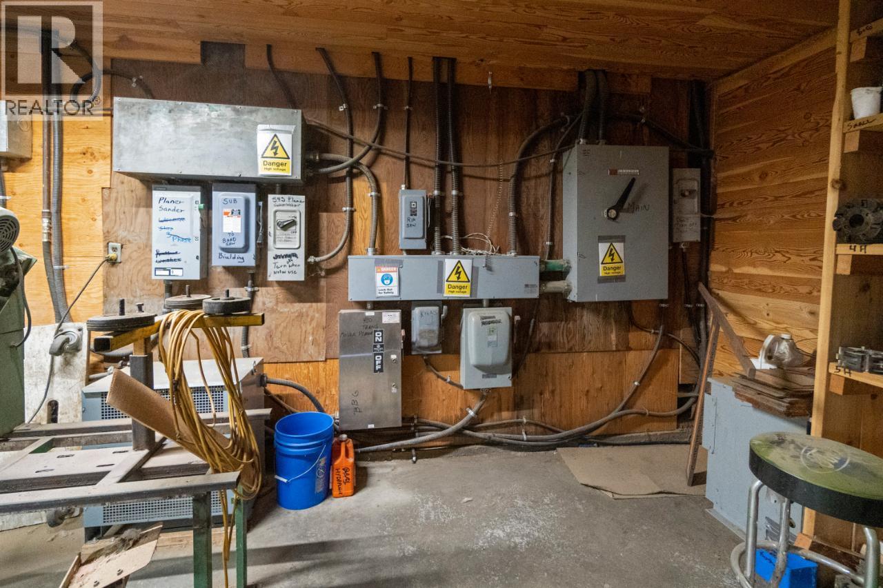 209 Lardeau River Road, Meadow Creek, British Columbia  V0G 1N0 - Photo 32 - 10366531