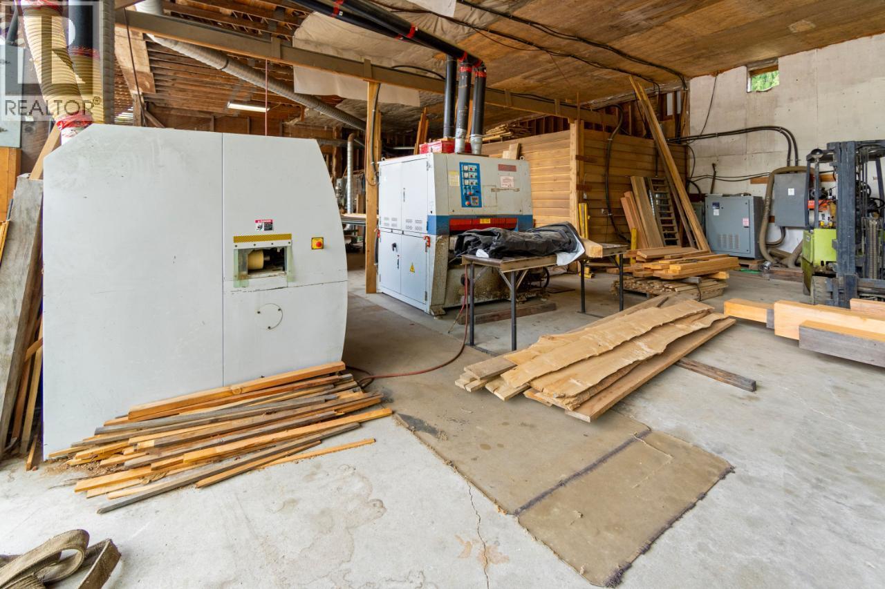 209 Lardeau River Road, Meadow Creek, British Columbia  V0G 1N0 - Photo 35 - 10366531