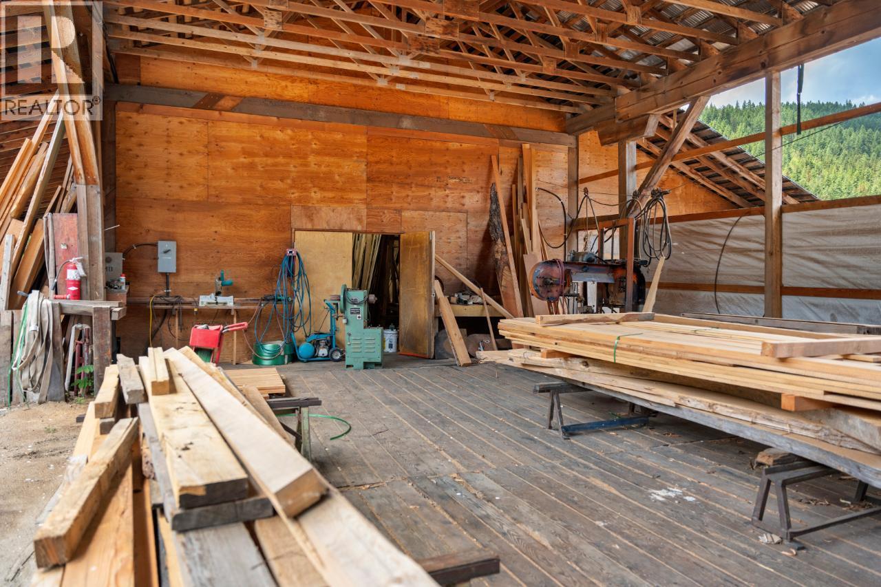 209 Lardeau River Road, Meadow Creek, British Columbia  V0G 1N0 - Photo 42 - 10366531