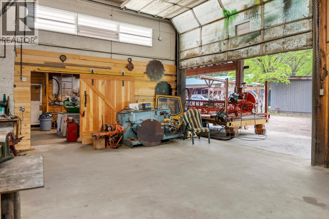 209 Lardeau River Road, Meadow Creek, British Columbia  V0G 1N0 - Photo 44 - 10366531