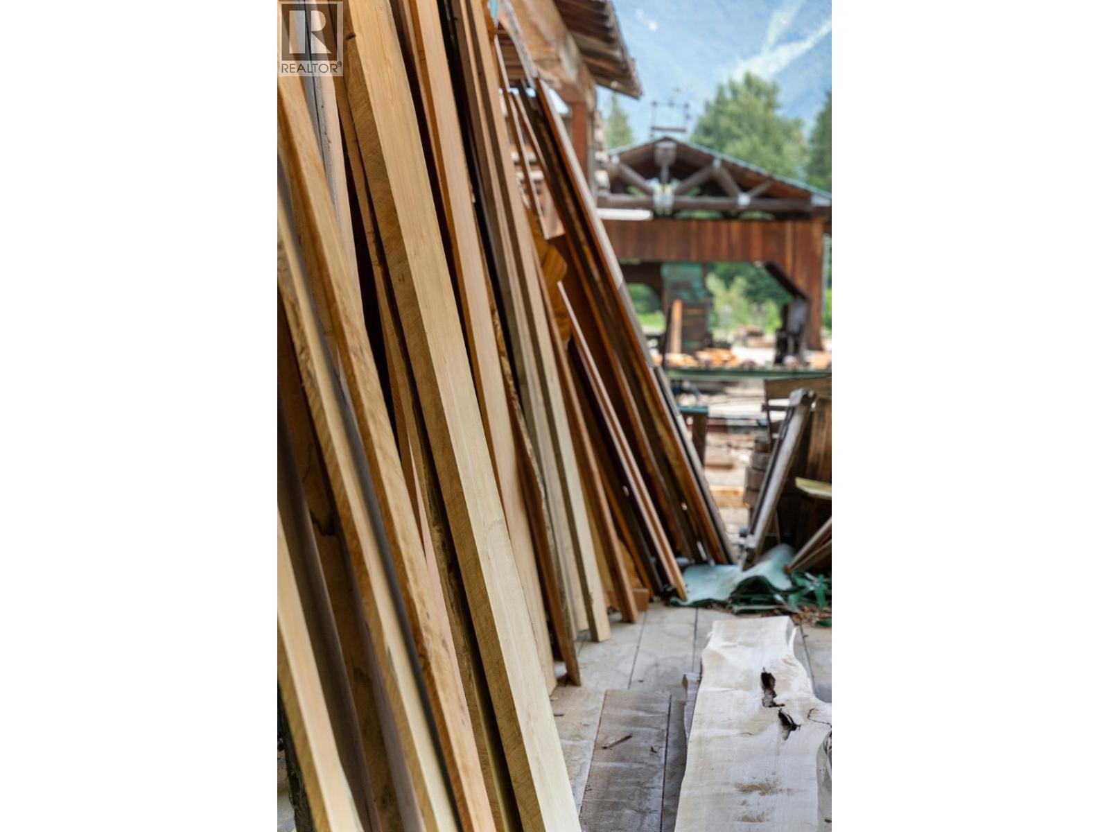 209 Lardeau River Road, Meadow Creek, British Columbia  V0G 1N0 - Photo 52 - 10366531