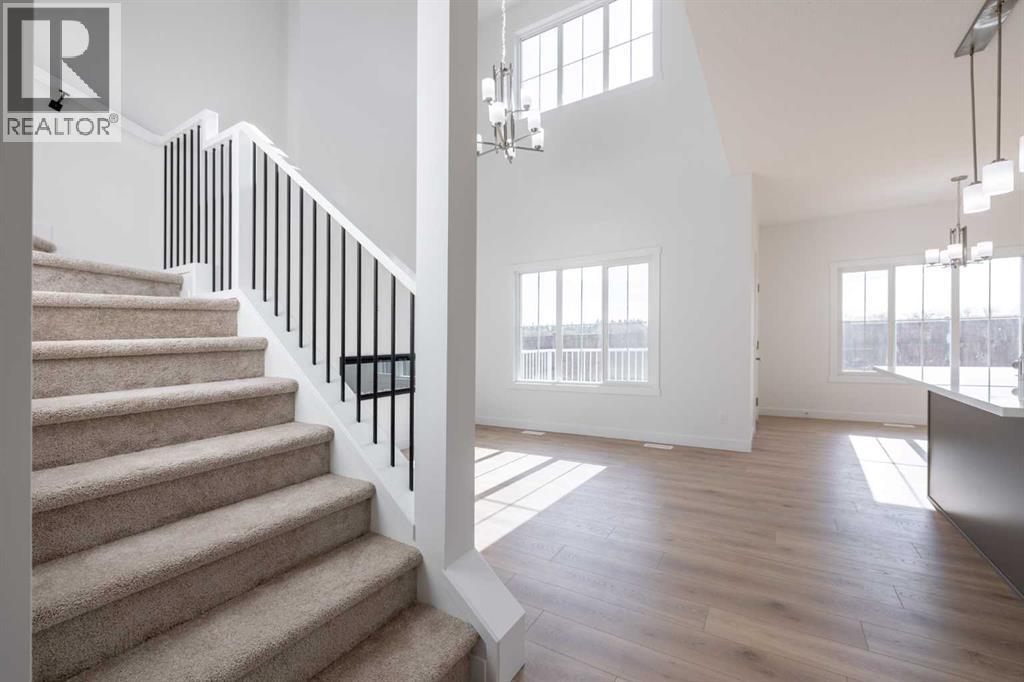 93 Sora Gardens Se, Calgary, Alberta  T3S 0V3 - Photo 7 - A2247756