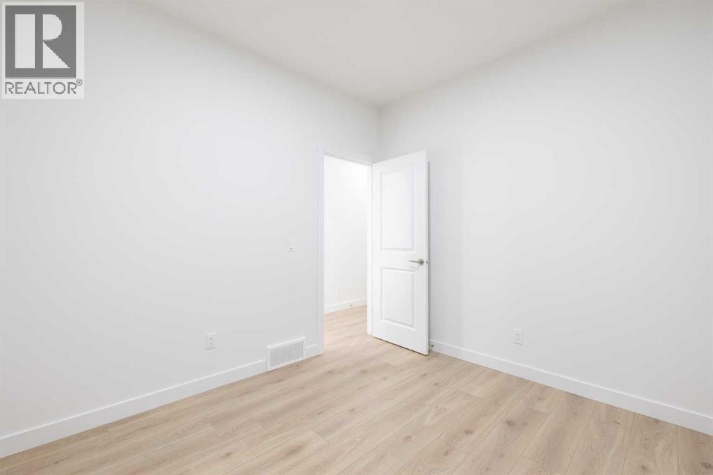 93 Sora Gardens Se, Calgary, Alberta  T3S 0V3 - Photo 6 - A2247756