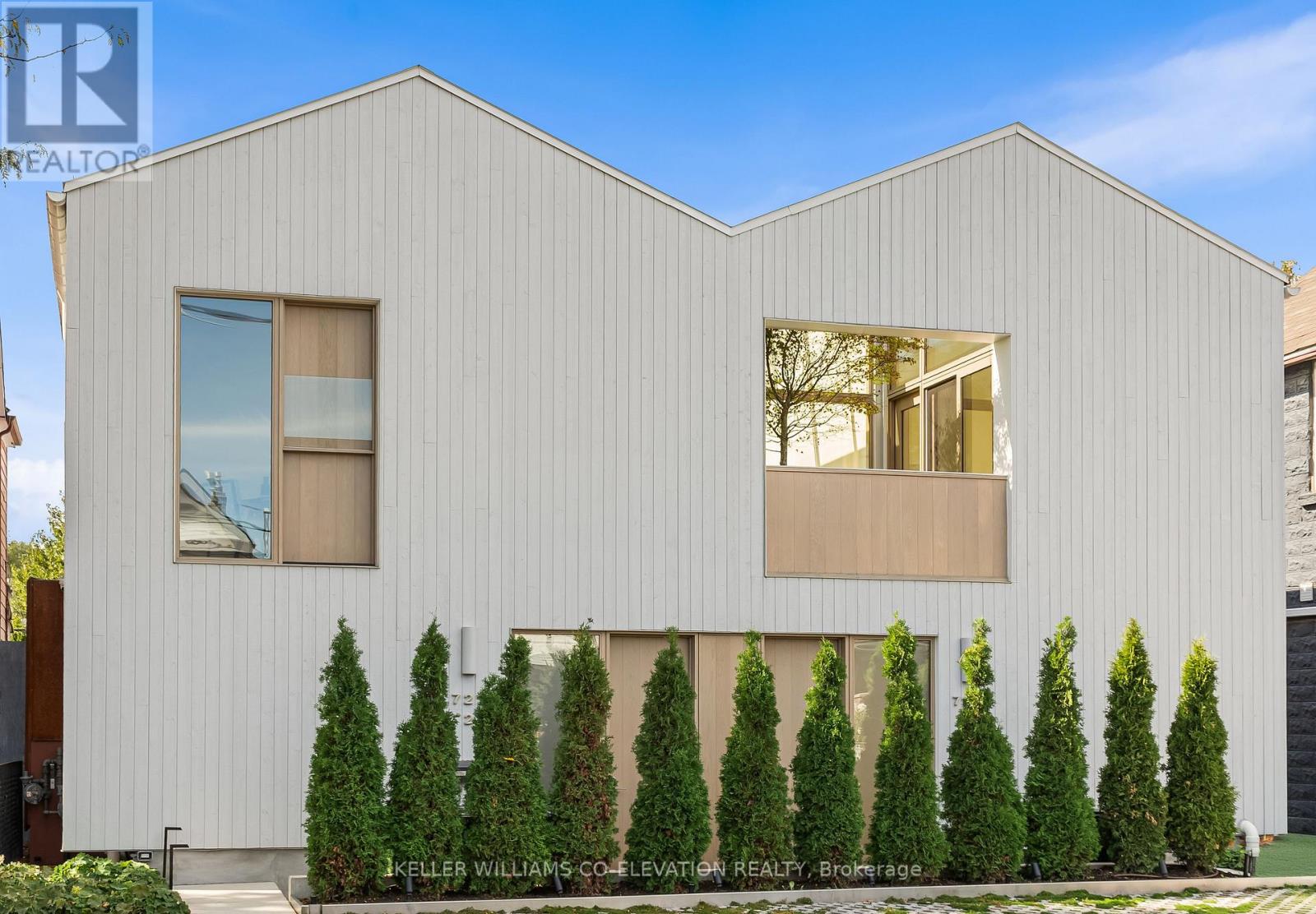 1 - 722 LANSDOWNE AVENUE, Toronto, Ontario