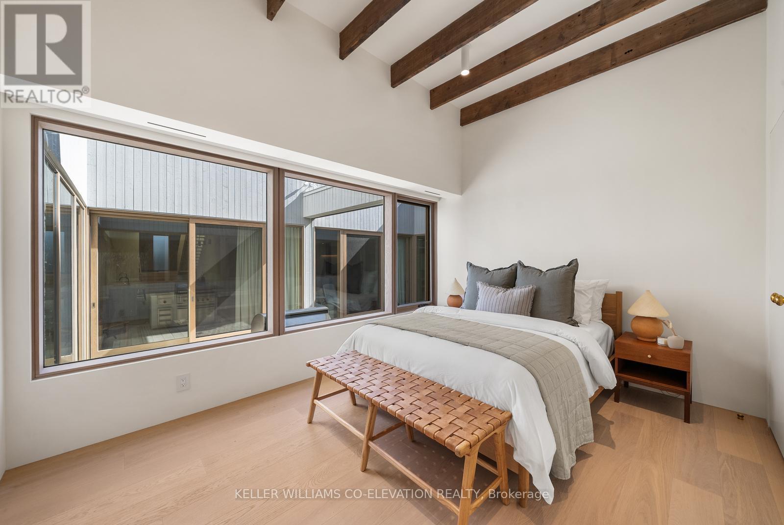 1 - 722 Lansdowne Avenue, Toronto, Ontario  M6H 3Y8 - Photo 37 - W12471058