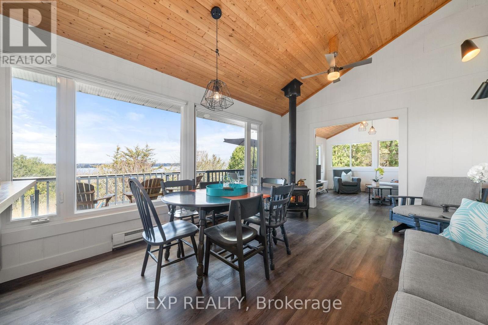 23 Pc Lane, Prince Edward County, Ontario K0K 2T0 - Photo 10 - X12477154