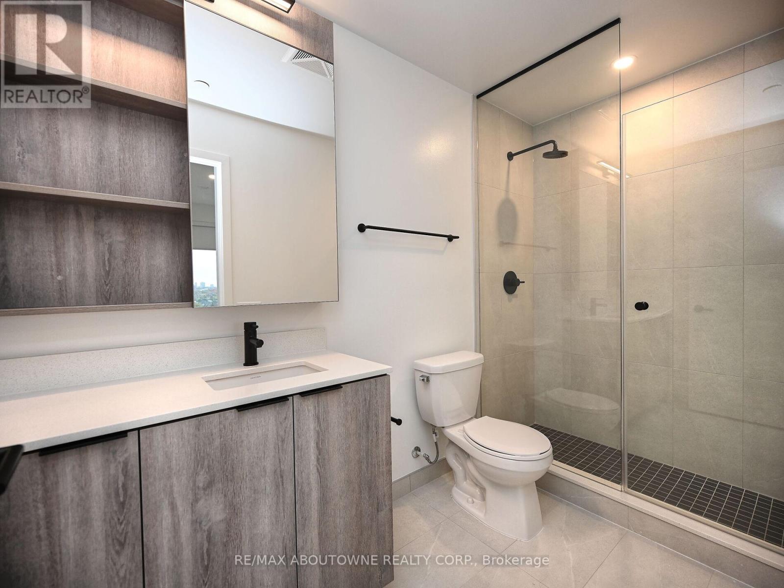 704 - 1495 Eglinton Avenue W, Mississauga, Ontario  L5M 2V8 - Photo 27 - W12477030