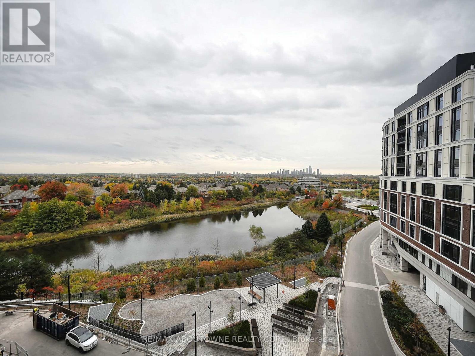 704 - 1495 Eglinton Avenue W, Mississauga, Ontario  L5M 2V8 - Photo 36 - W12477030