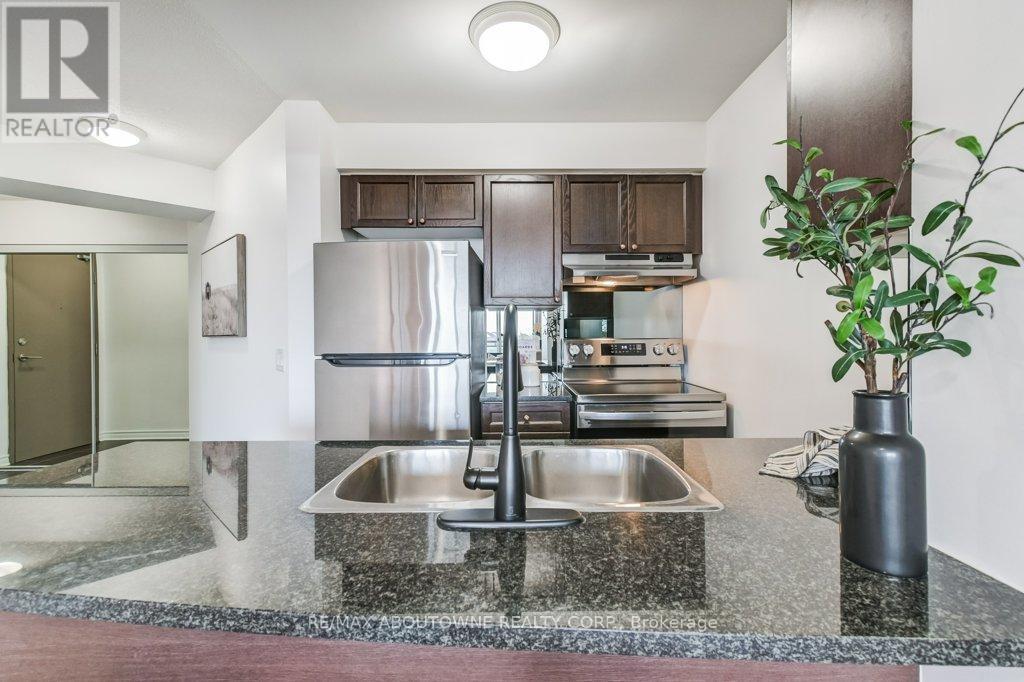 405 - 2325 Central Park Drive, Oakville, Ontario  L6H 0E2 - Photo 16 - W12477053