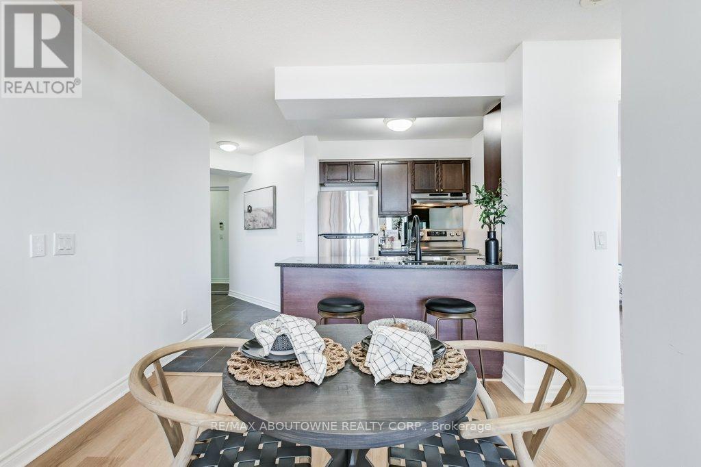 405 - 2325 Central Park Drive, Oakville, Ontario  L6H 0E2 - Photo 23 - W12477053