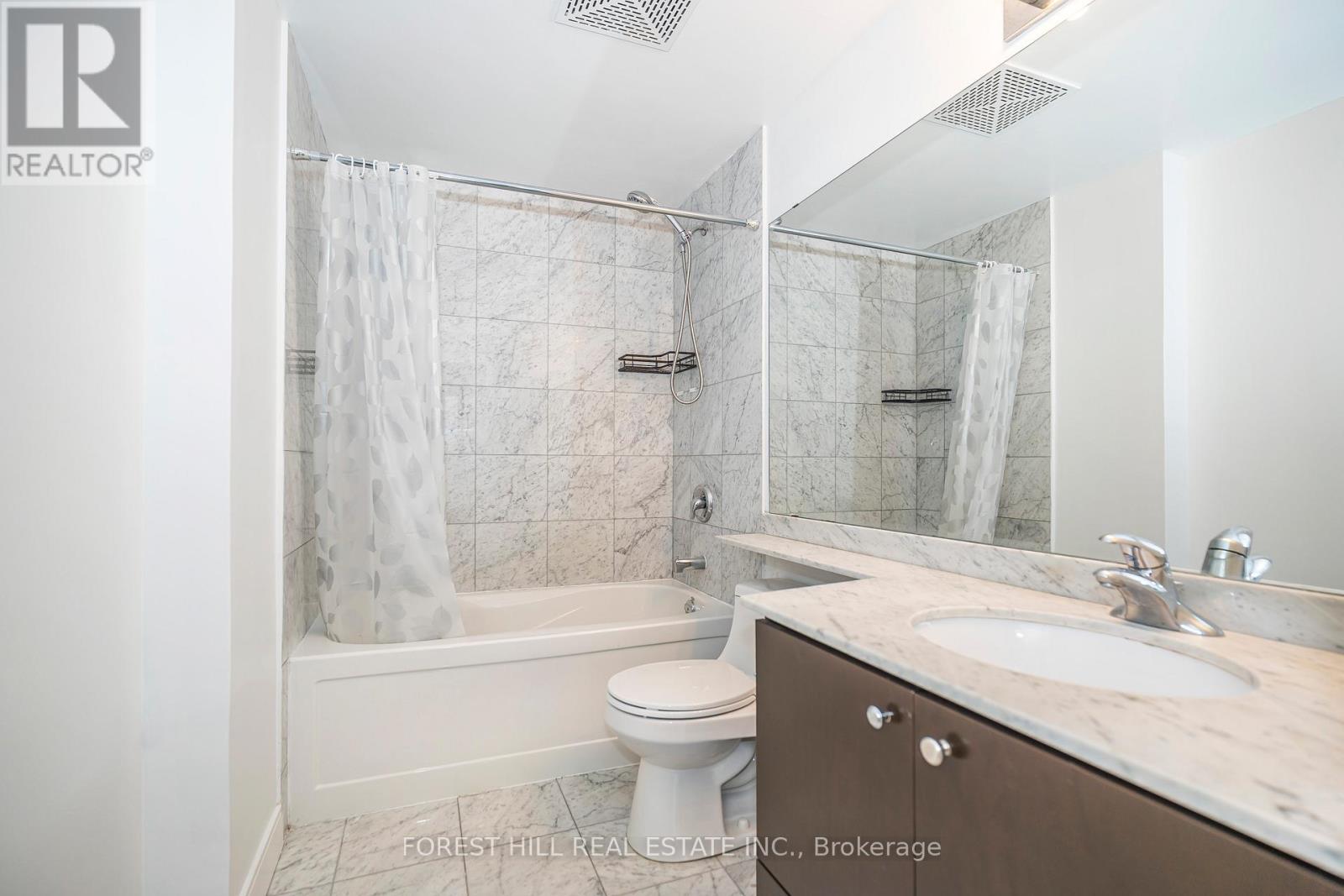 2207 - 60 Absolute Avenue, Mississauga, Ontario  L4Z 0A9 - Photo 8 - W12477058