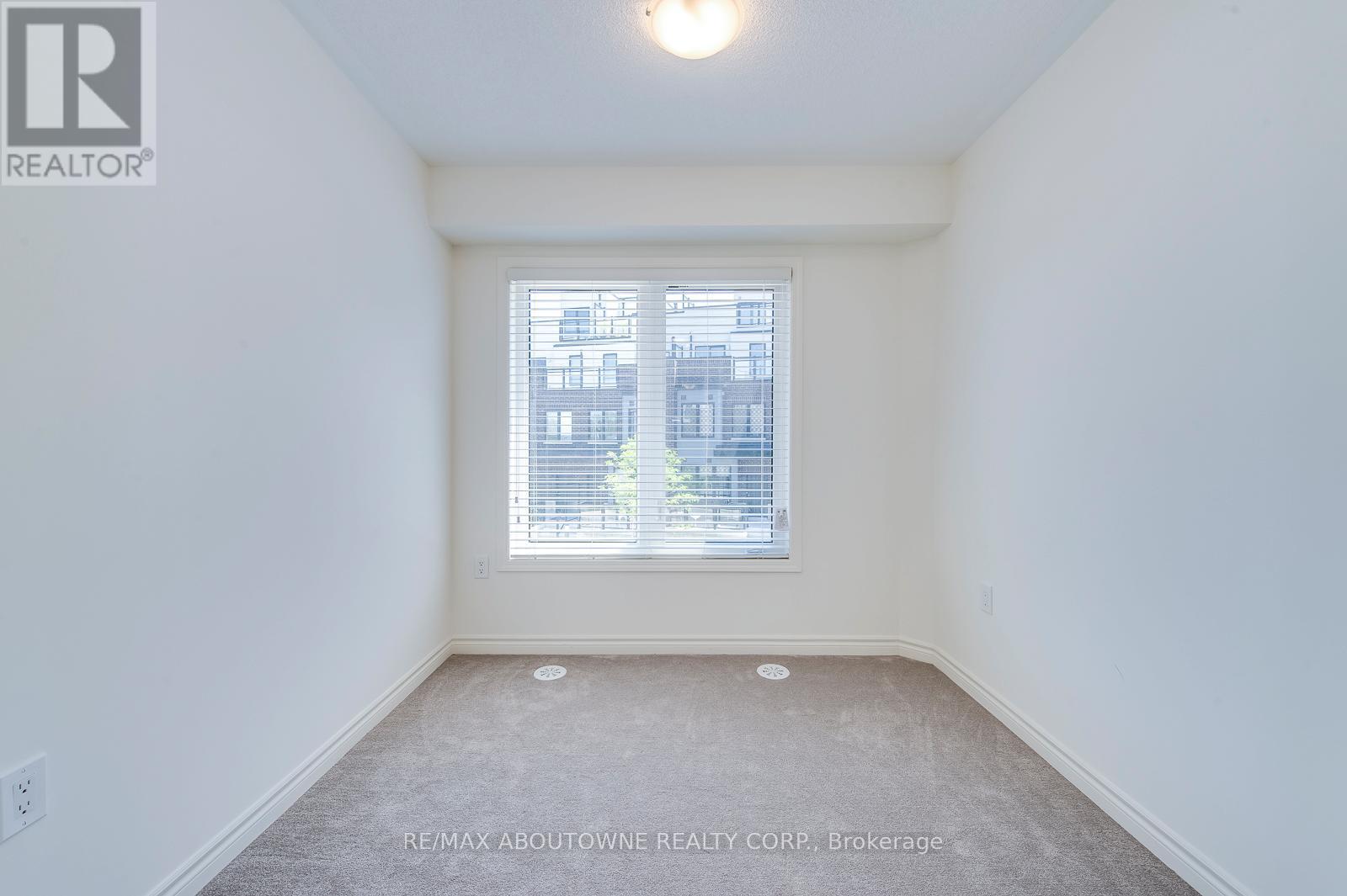 15 - 2212 Bromsgrove Road, Mississauga, Ontario  L5J 0B3 - Photo 17 - W12477067