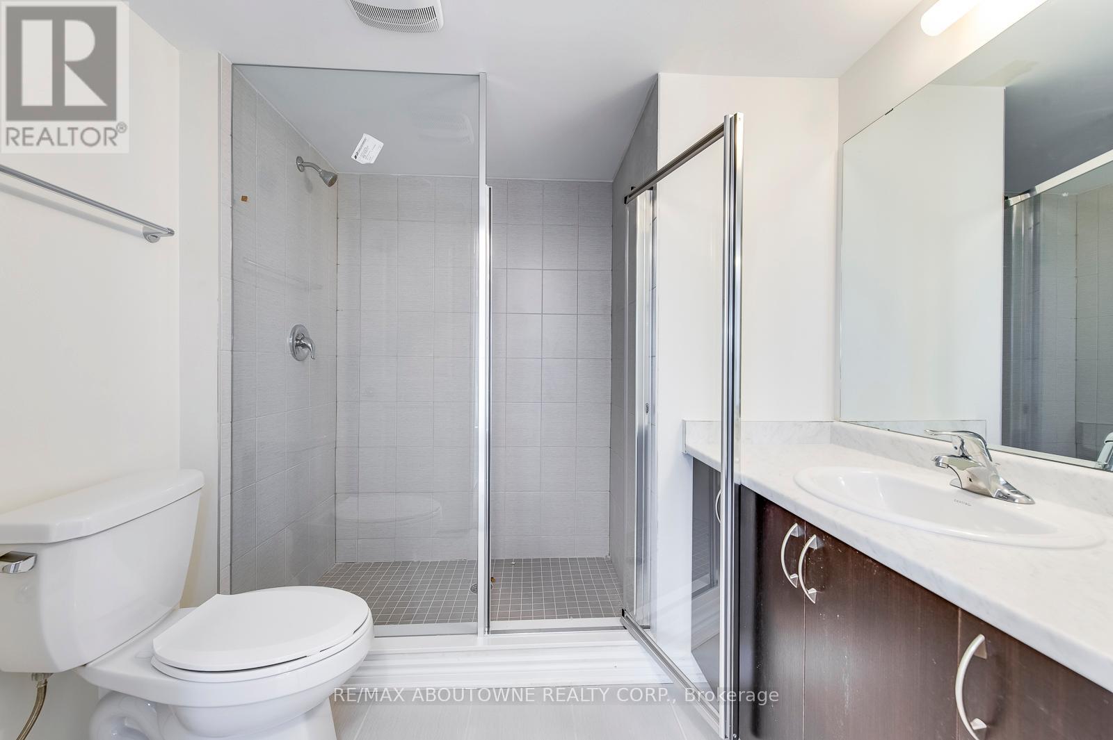 15 - 2212 Bromsgrove Road, Mississauga, Ontario  L5J 0B3 - Photo 24 - W12477067
