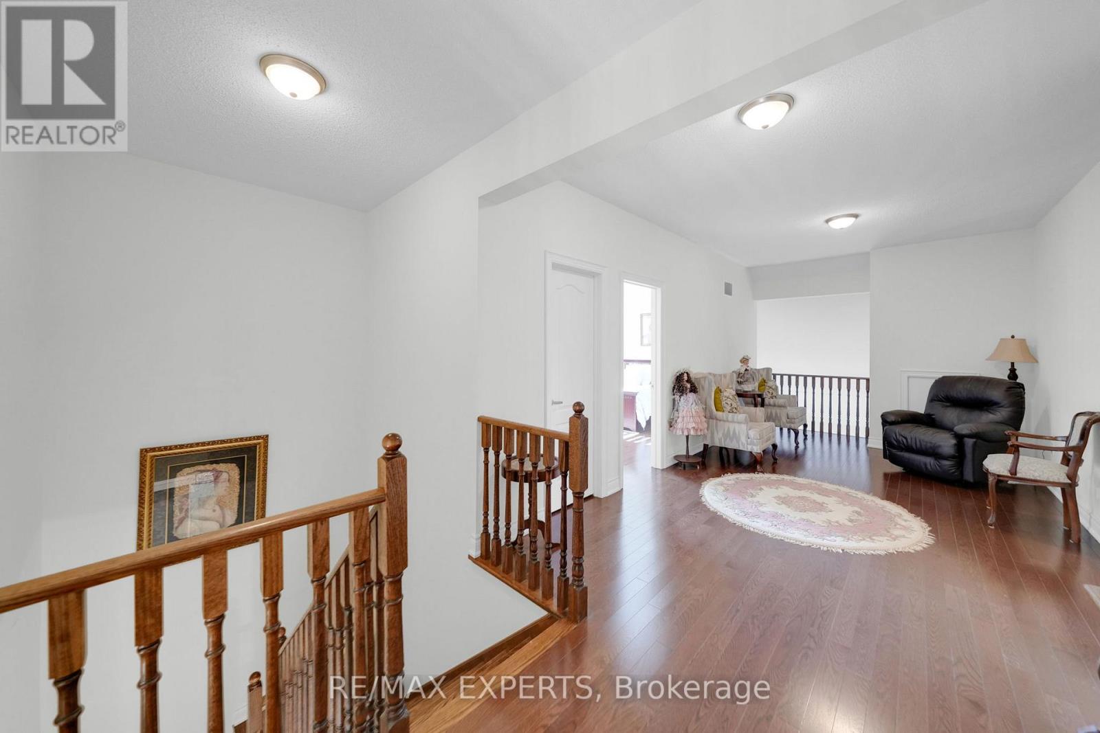 10 Falkland Road, Brampton, Ontario  L6P 4C3 - Photo 26 - W12477103