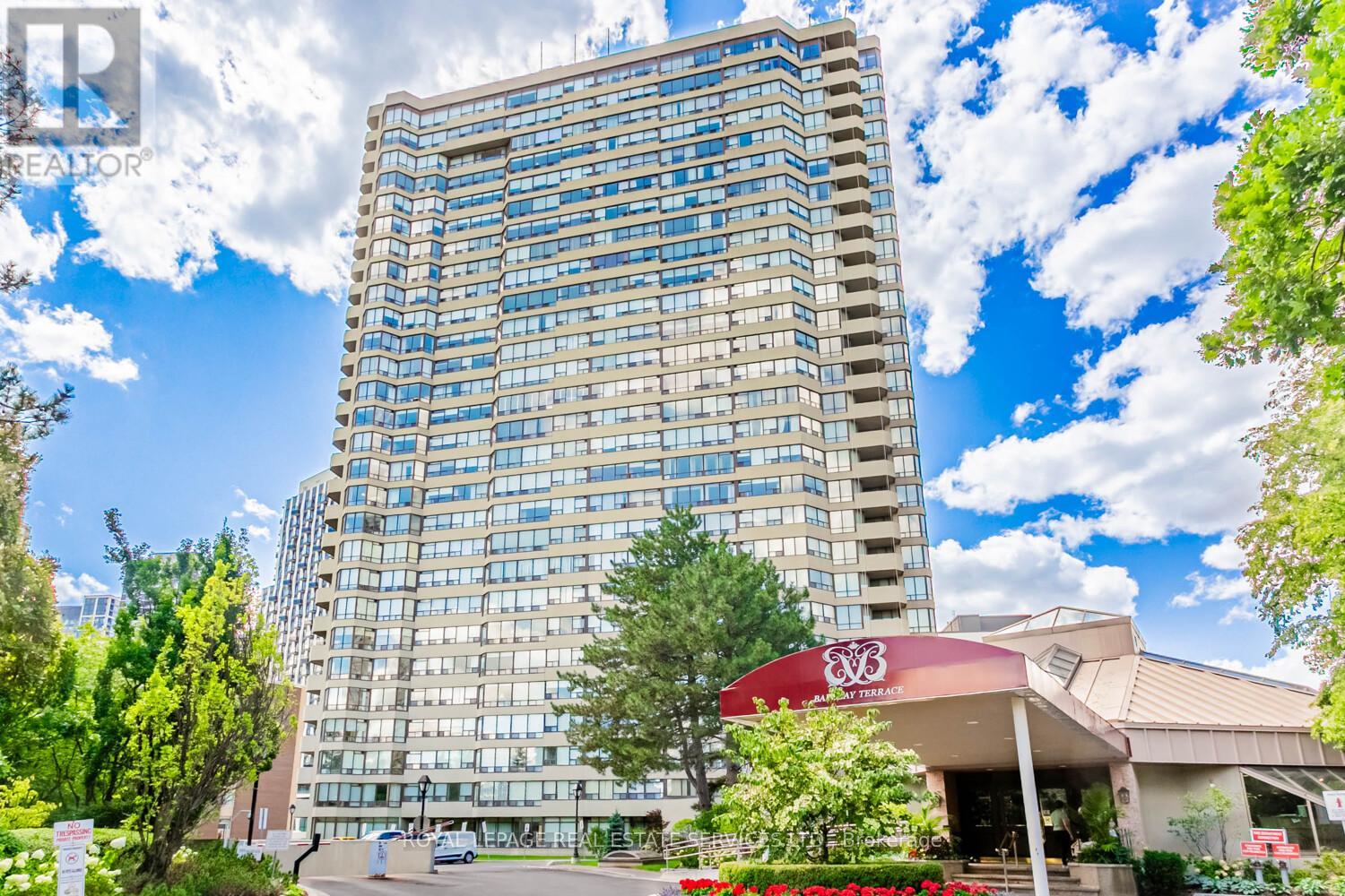 2805 - 1300 ISLINGTON AVE CRESCENT, Toronto, Ontario