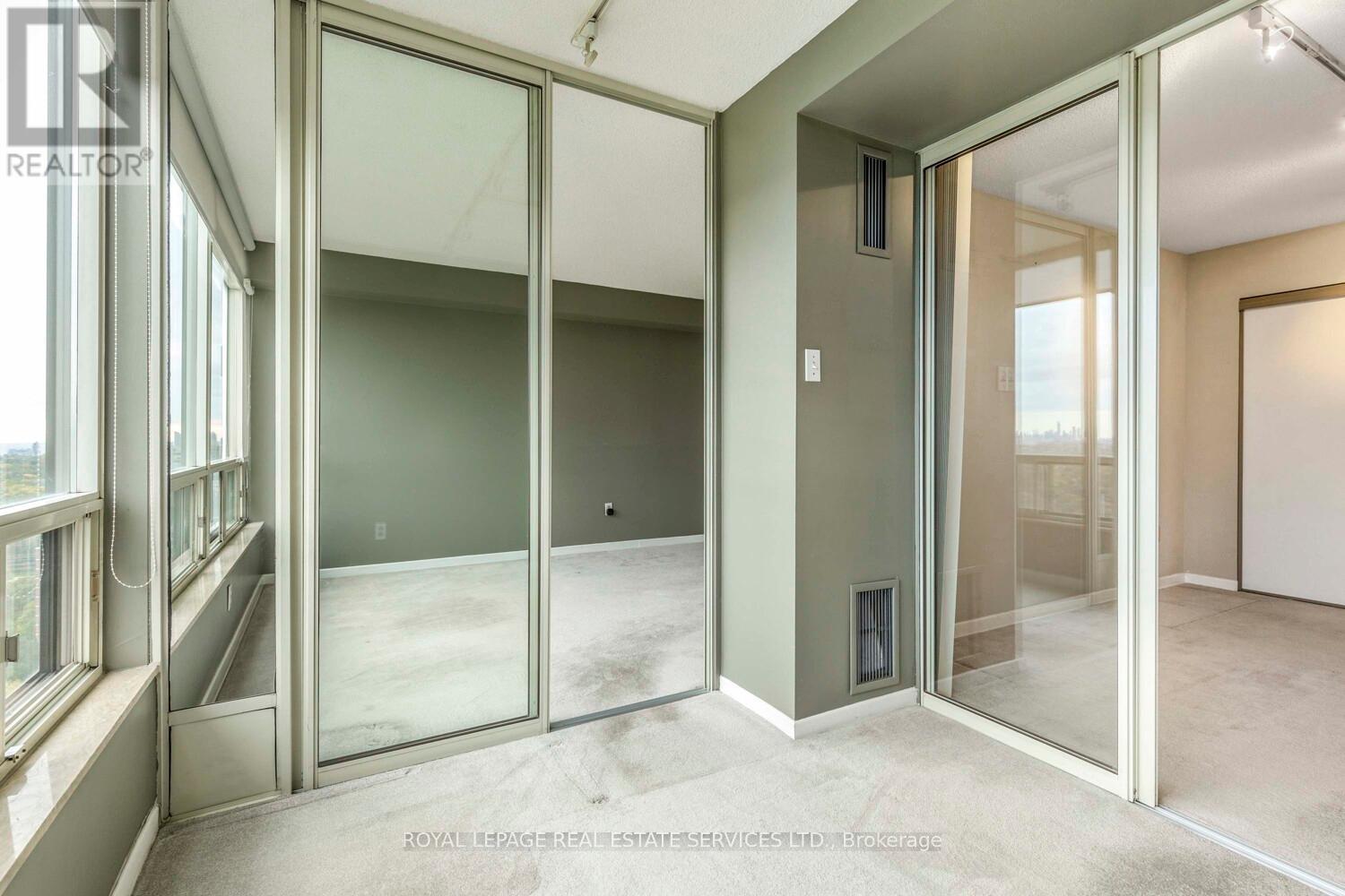 2805 - 1300 Islington Ave Crescent, Toronto, Ontario  M9A 5C4 - Photo 13 - W12477106