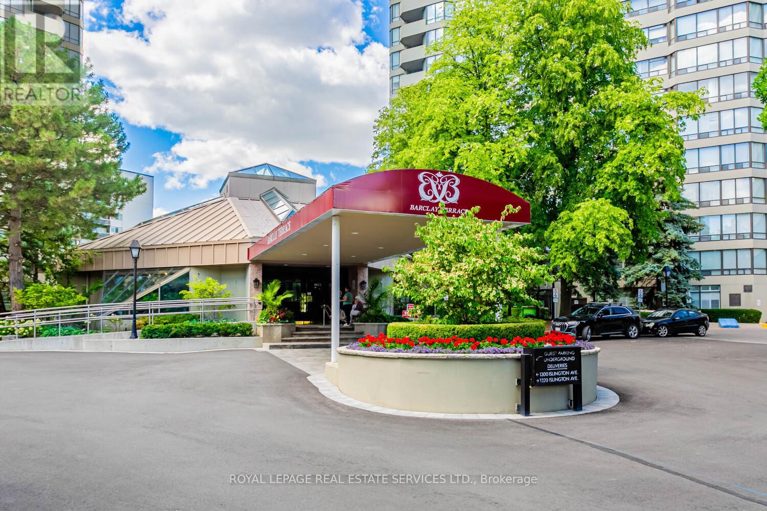 2805 - 1300 Islington Ave Crescent, Toronto, Ontario  M9A 5C4 - Photo 2 - W12477106