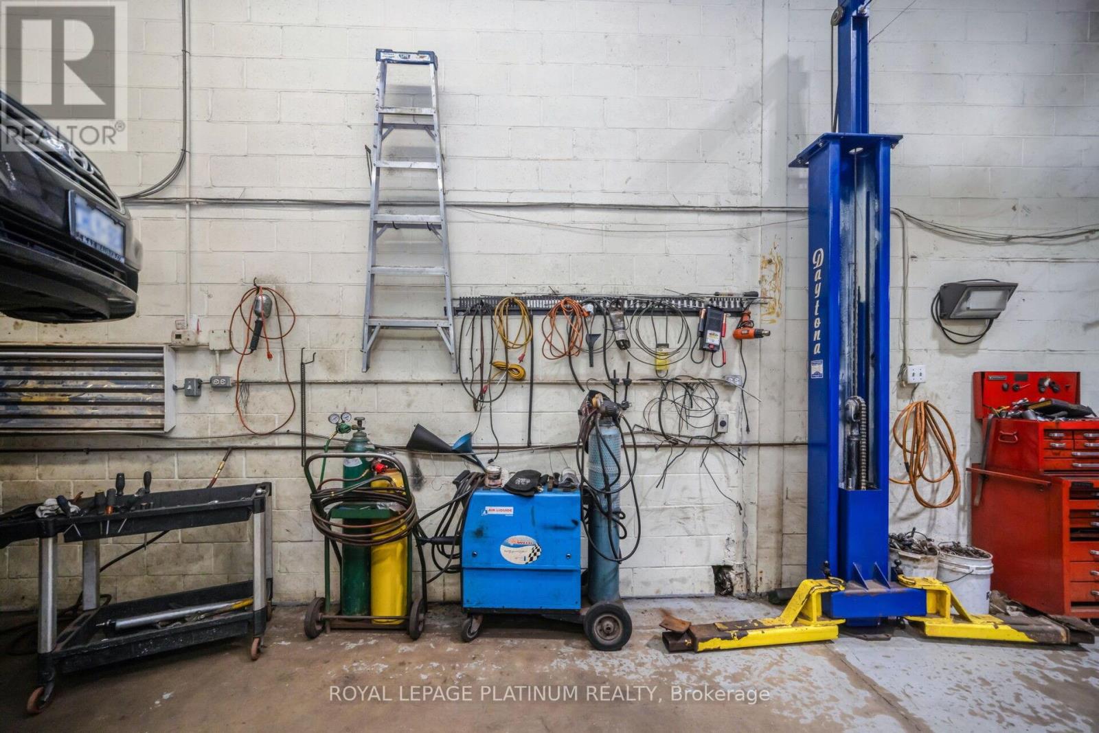 Unit 10 - 85 Rosedale Avenue W, Brampton, Ontario L6X 4H5 - Photo 11 - W12477122