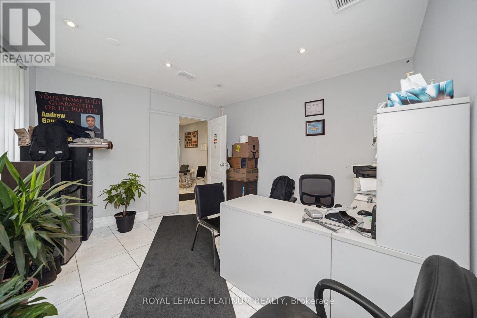 Unit 10 - 85 Rosedale Avenue W, Brampton, Ontario L6X 4H5 - Photo 43 - W12477122
