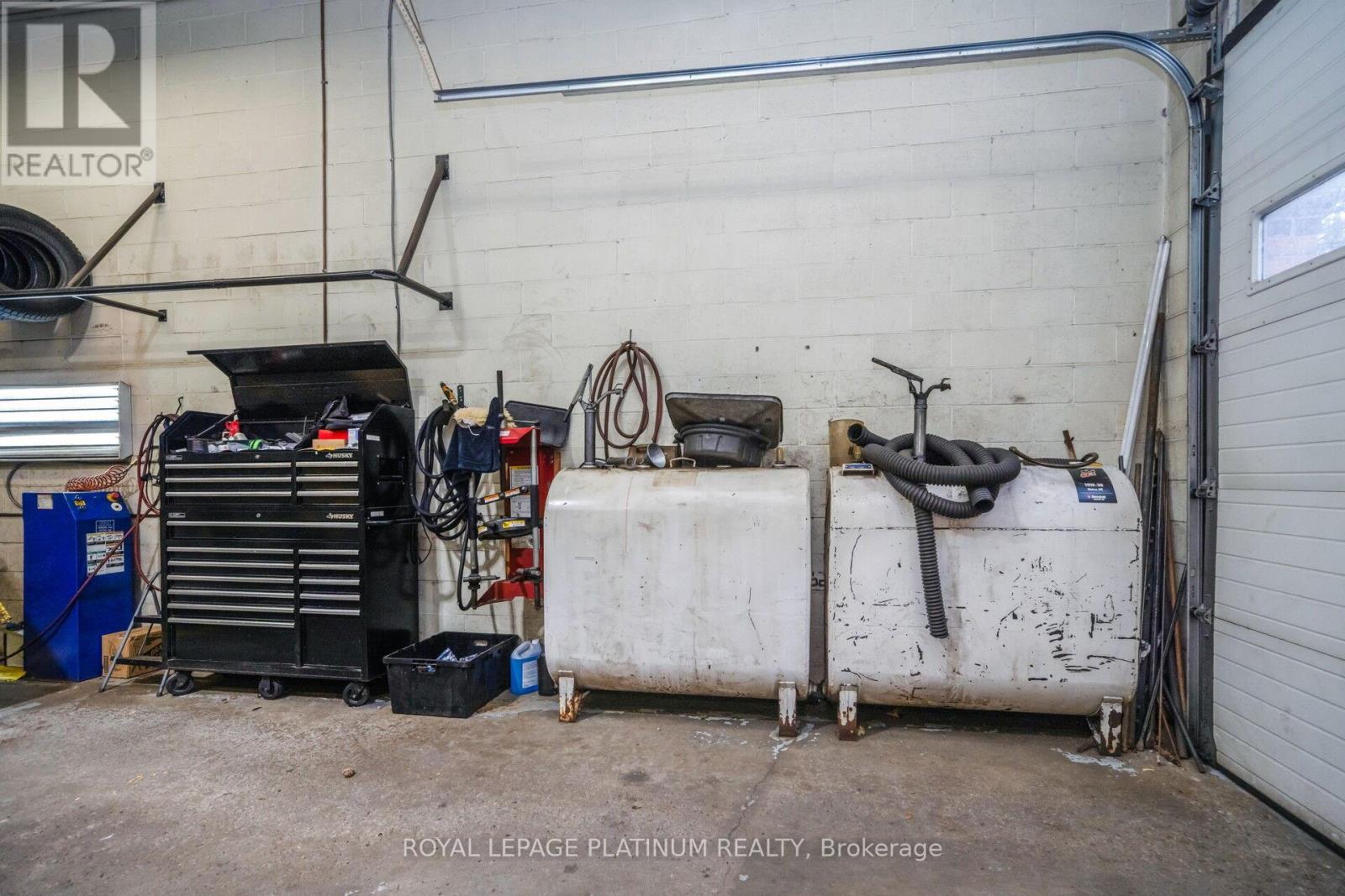 Unit 10 - 85 Rosedale Avenue W, Brampton, Ontario L6X 4H5 - Photo 9 - W12477122